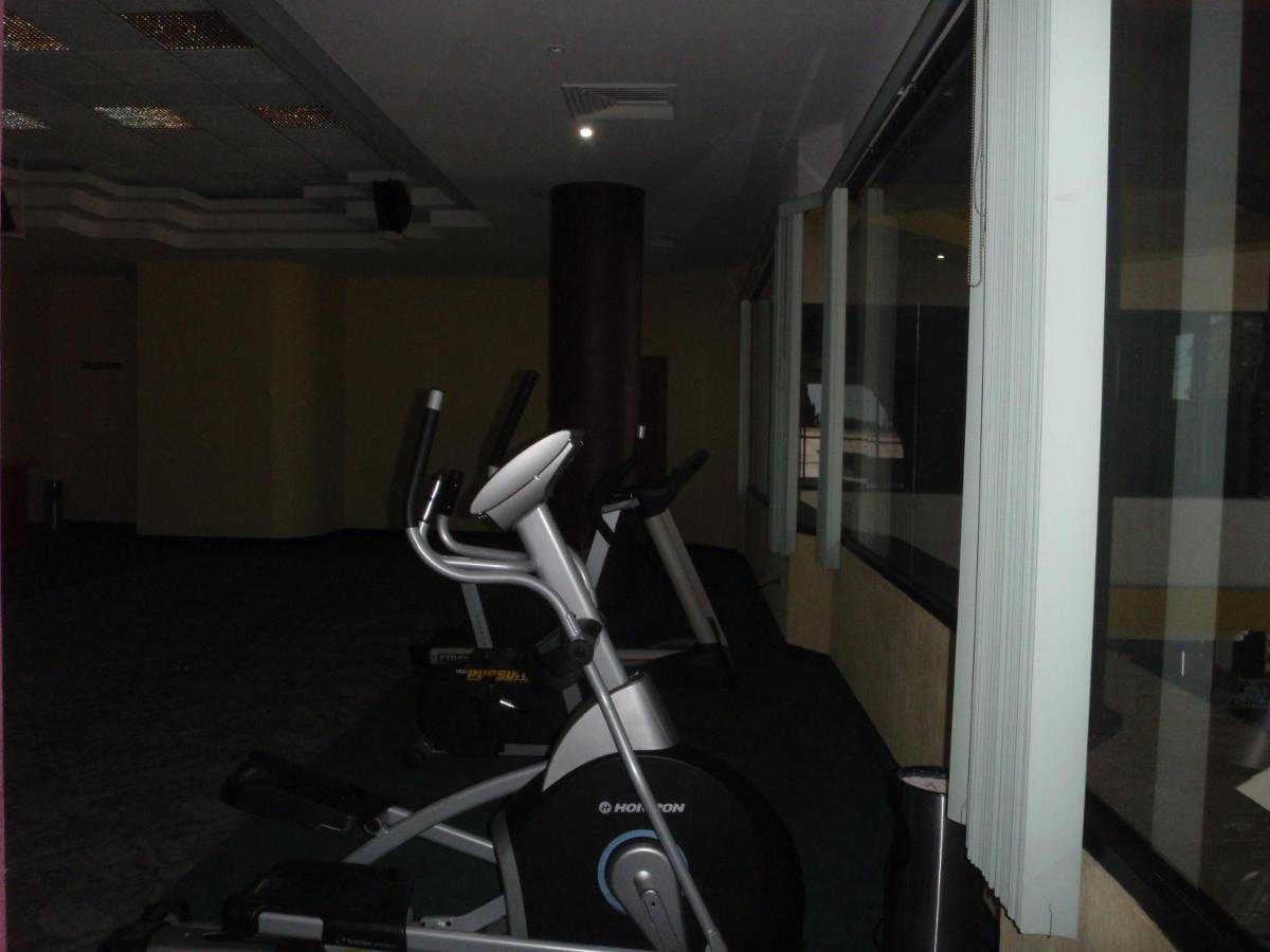 Hotel Plaza Las Fuentes San Juan San Juan Cuautlancingo Buitenkant foto